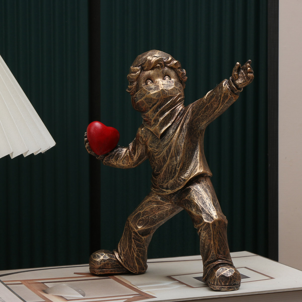 1 Pc Resin Banksy Love Sculptu - Tablet With All Accessories review and price